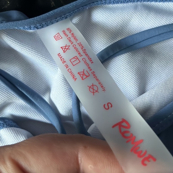 blue bikini - Picture 2 of 3